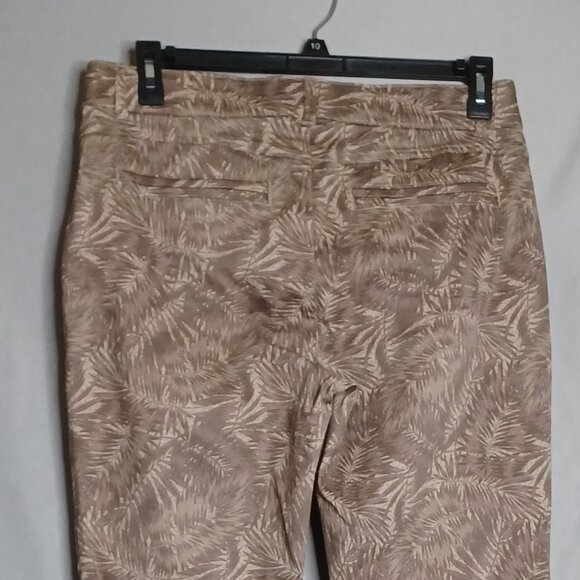 Democracy Pants Women's 12 Tan/Beige Ab Solution Booty Lifting Jegging NWT - Picture 5 of 7